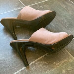 Athena Alexander Blush Sandals  7 M